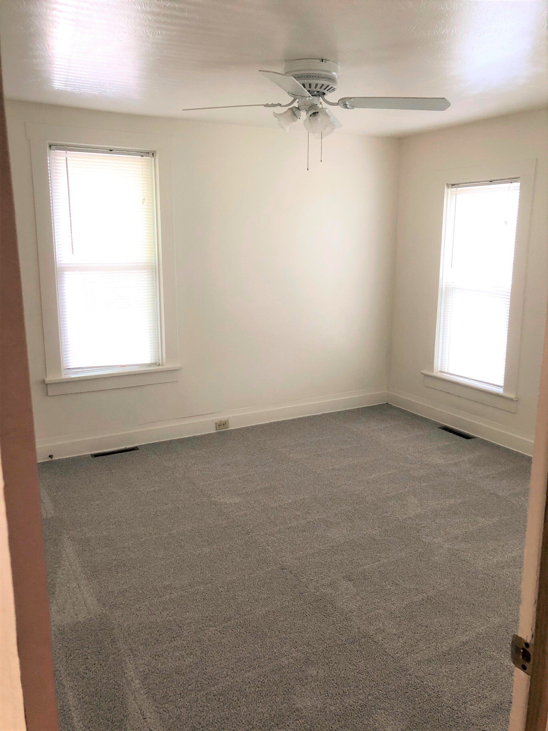 aubrey green 422 bedroom