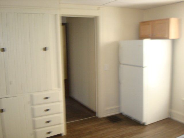 Merry House Apartments Unit 1 Kitchen