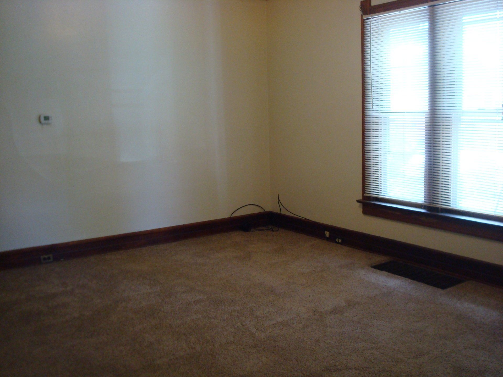 Merry House Apartments Unit 1 living room