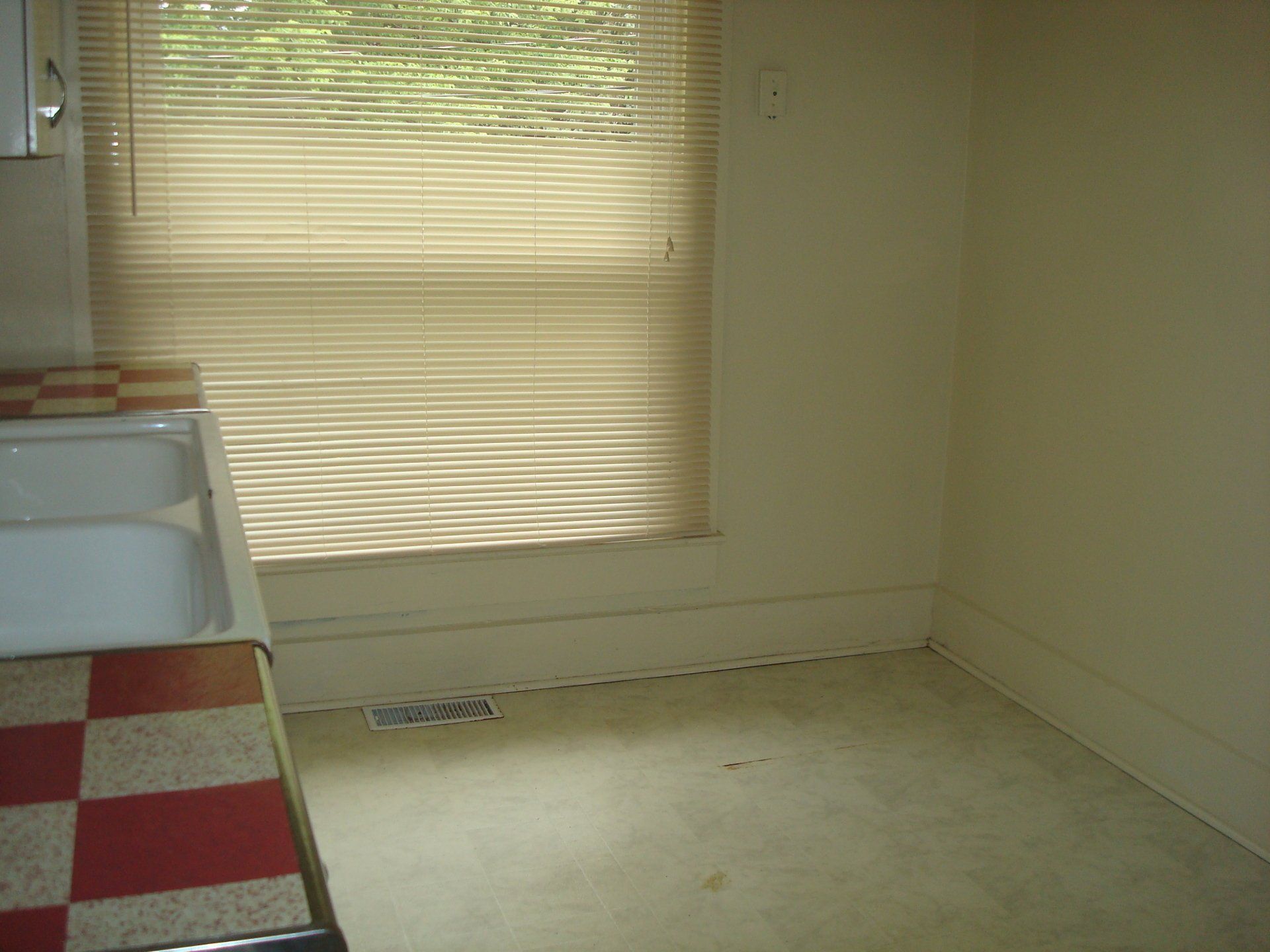 The doors 625.5 N. Main Kitchen