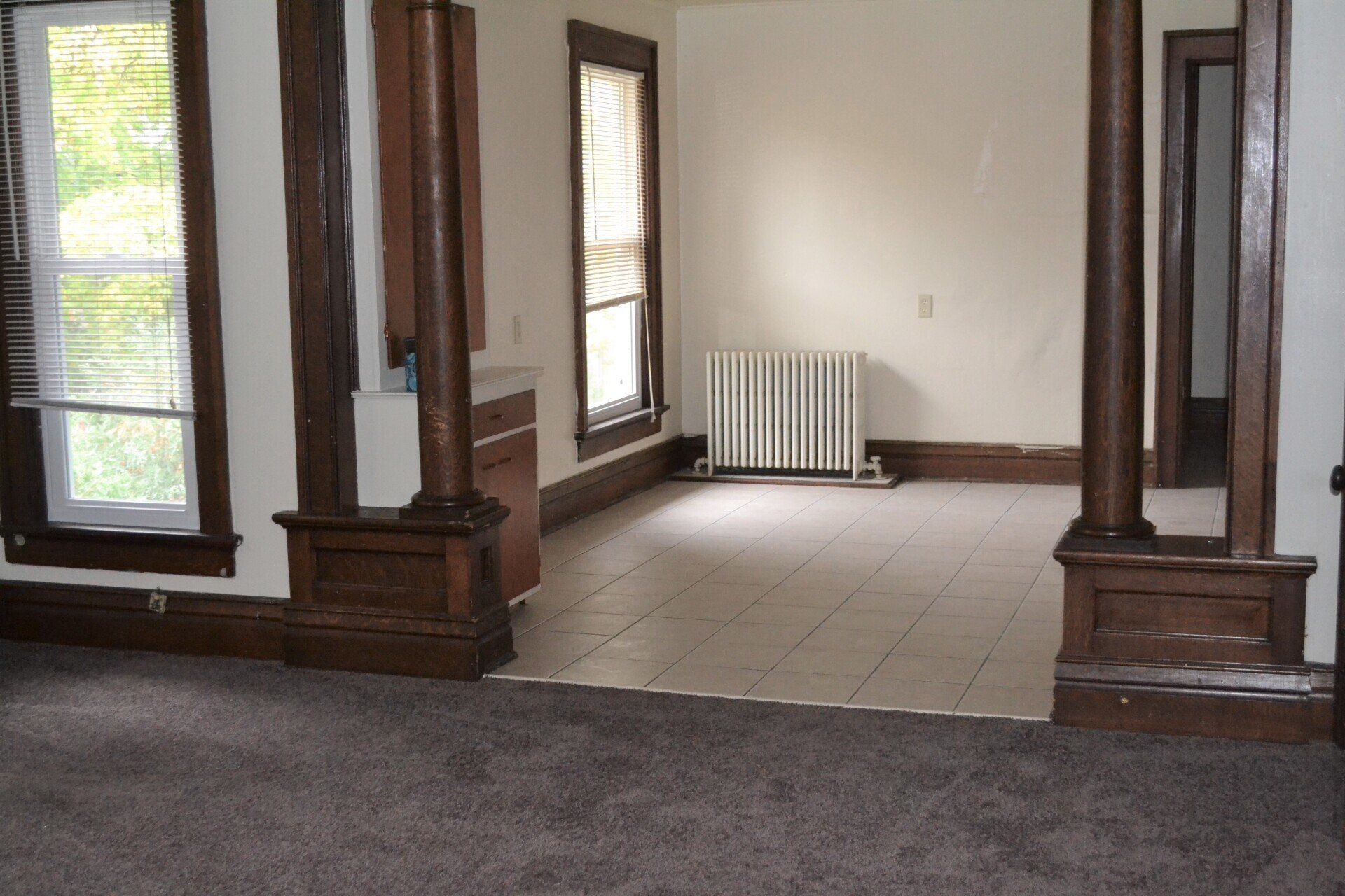 The Jungle Unit 4 Dining Room