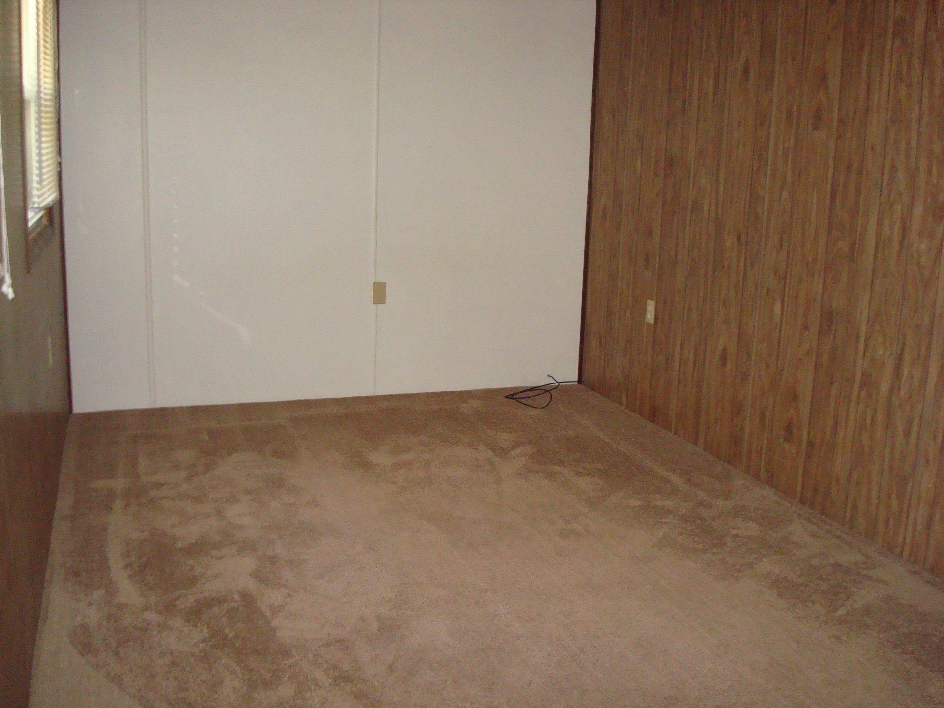 West Reed 121 bedroom