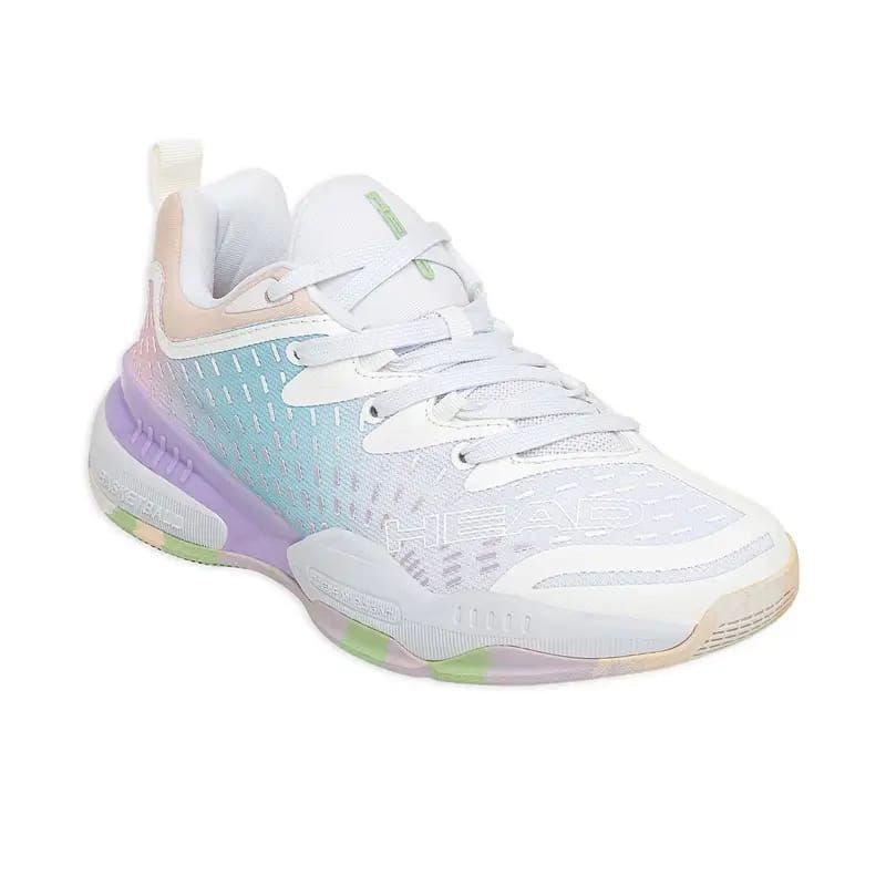 Zapatilla deportiva de color blanco con detalles en degradado pastel, sobre fondo claro.