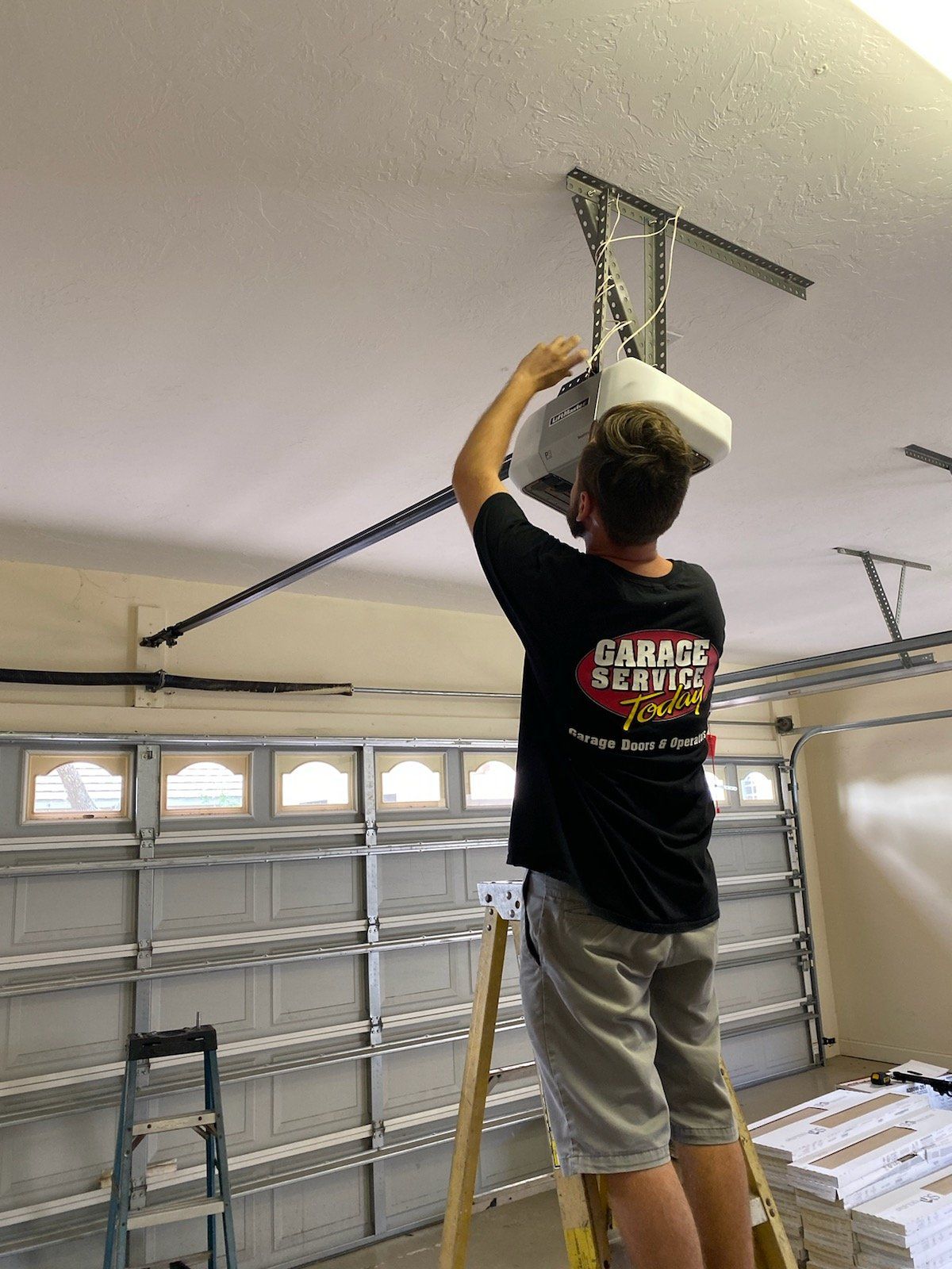 Garage Doors l North Venice, FL l Garage Service Today