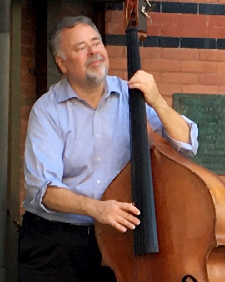 Steven Taylor Electric and acoustic bass