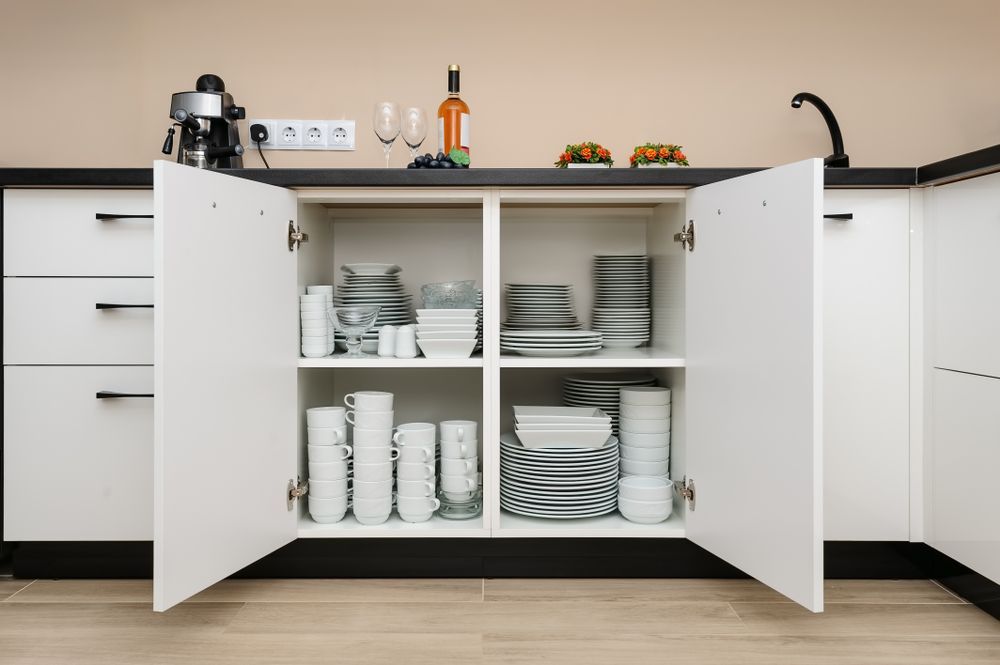 Decluttering+kitchen+cabinets