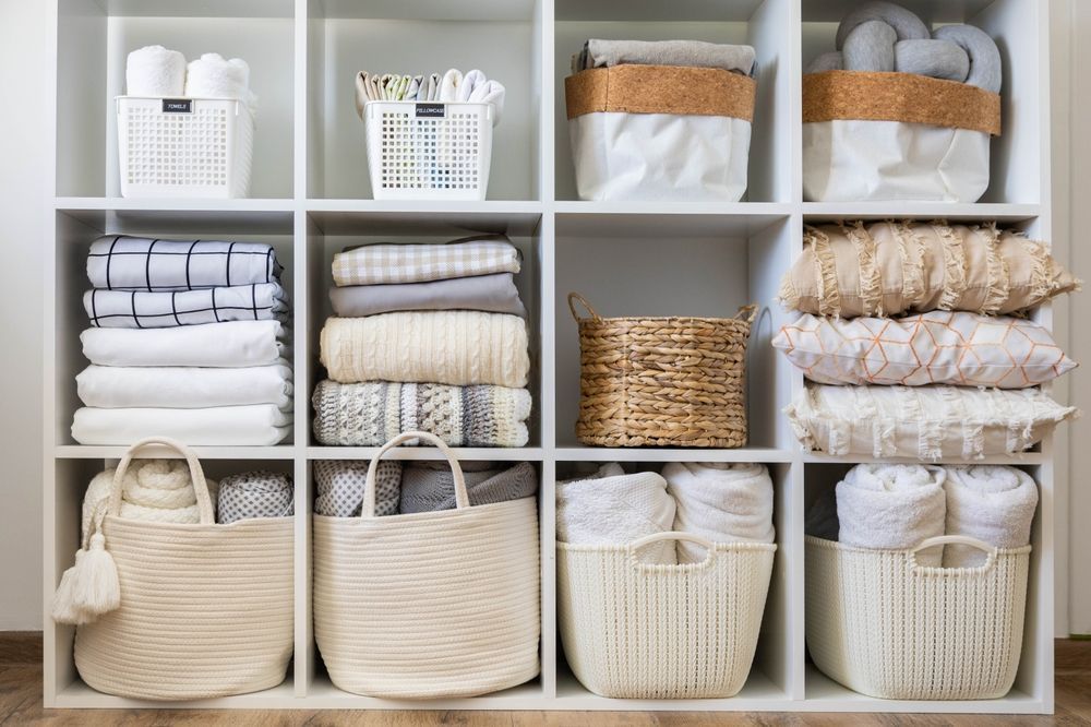 Linen Closet Organization