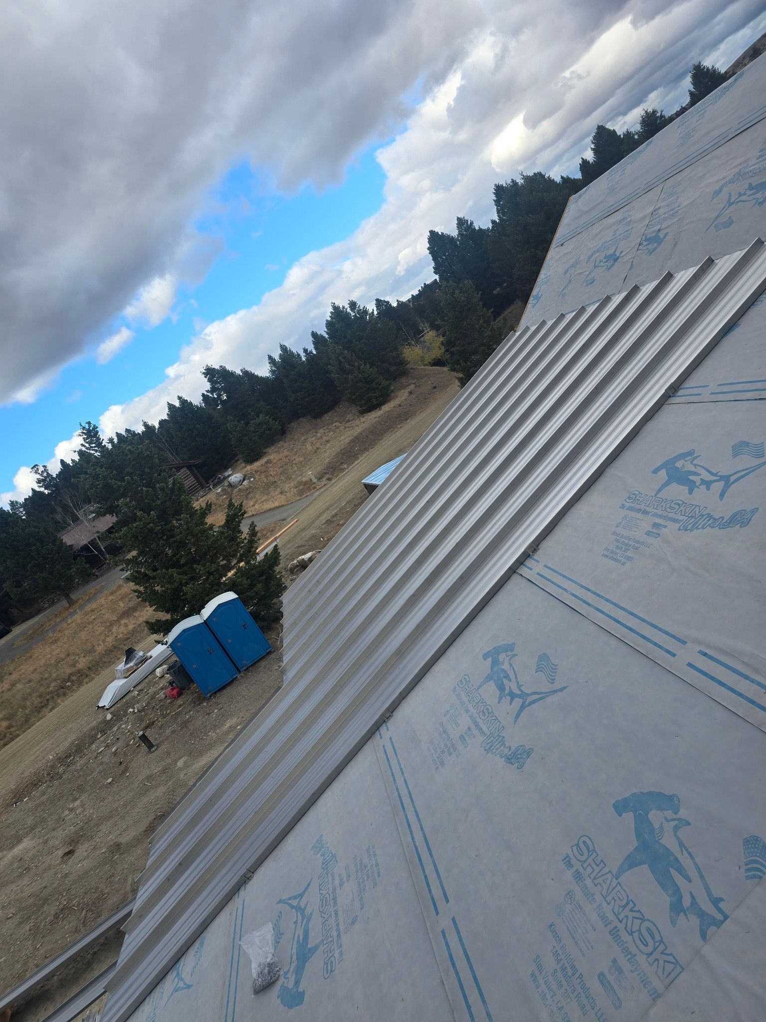 metal roofing contractor near me, metal roof installer near me, metal roofing Helena MT