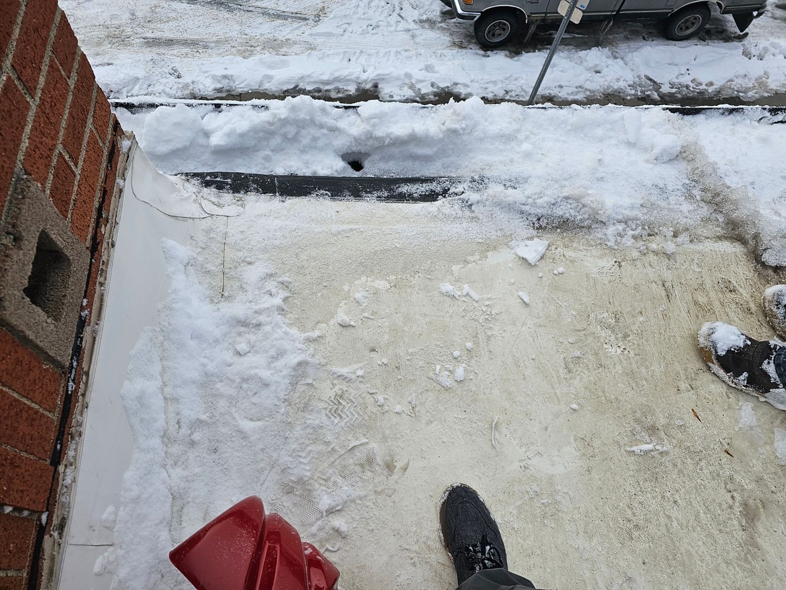 commercial roof repairs helena mt, roof snow removal, commercial roofers near me