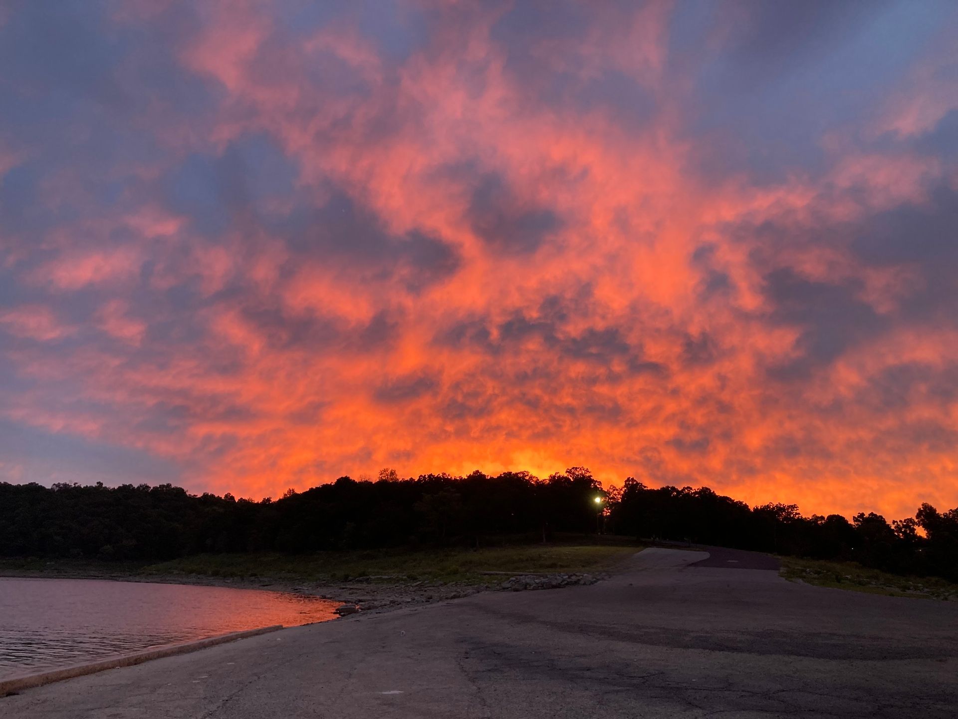 sunset at Bull Shoals Lake photo by Shirley Freeman