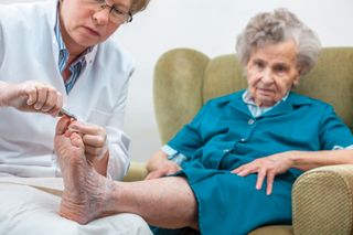 foot massage by an expert