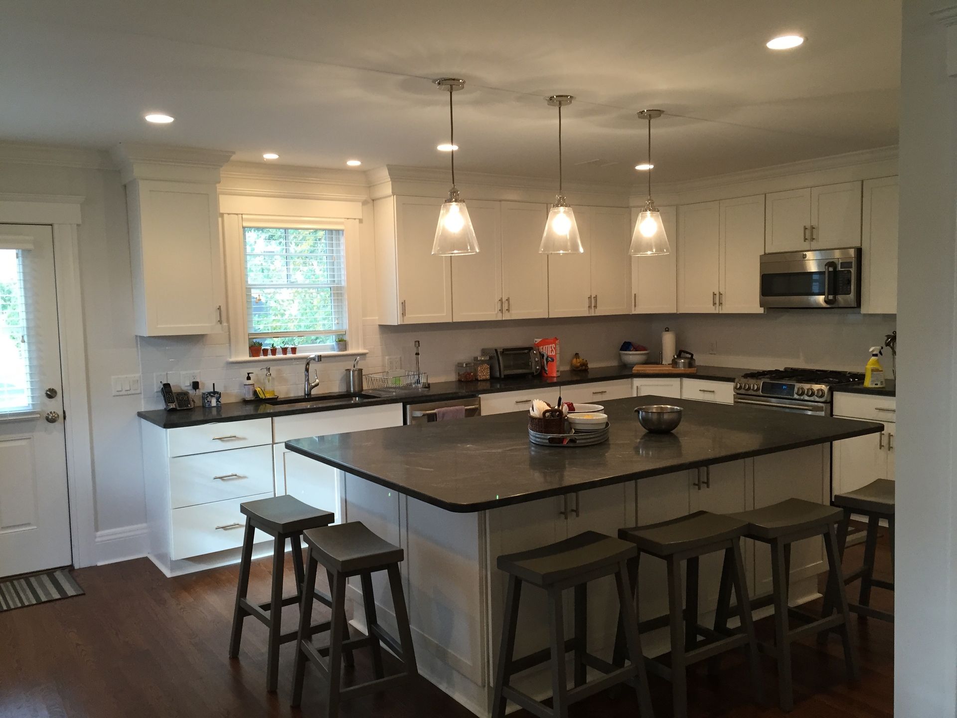 Custom Kitchen Remodeling