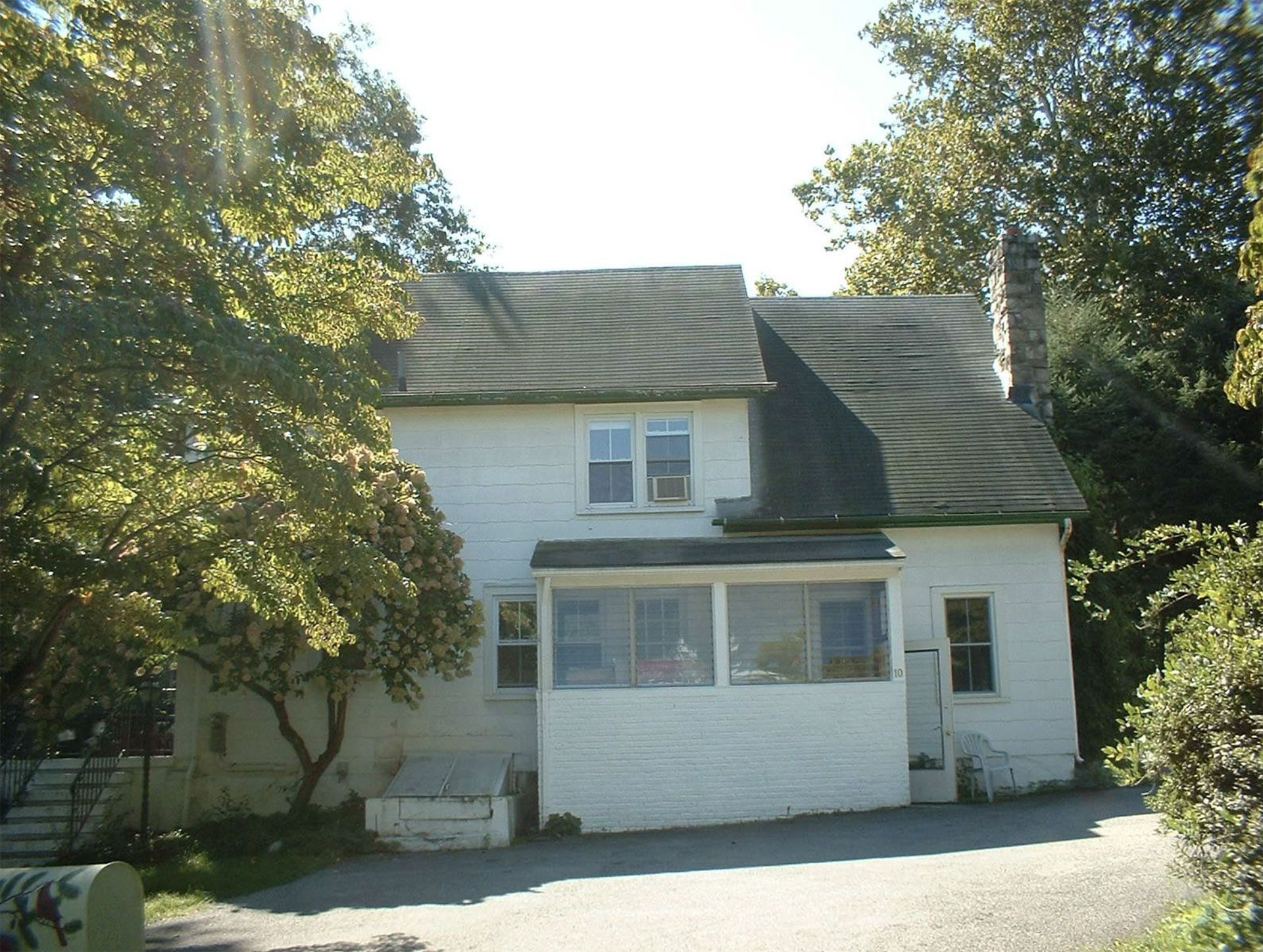 10 Elm Street, Cos Cob, CT - BEFORE