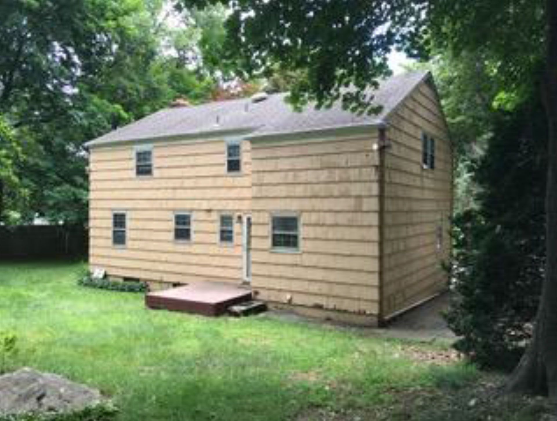 Leonard Avenue, Riverside, CT - BEFORE (Back)