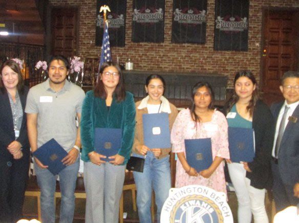 Kiwanis Club of Huntington Beach awards $20,000 to local scholars