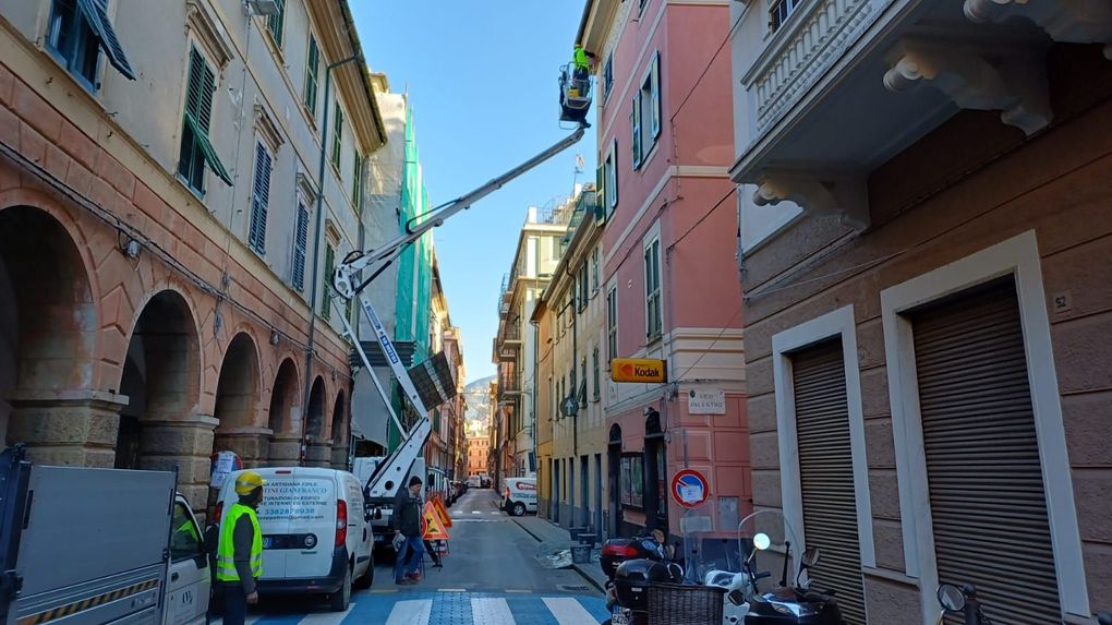 piattaforme aeree per lavori edili Chiavari