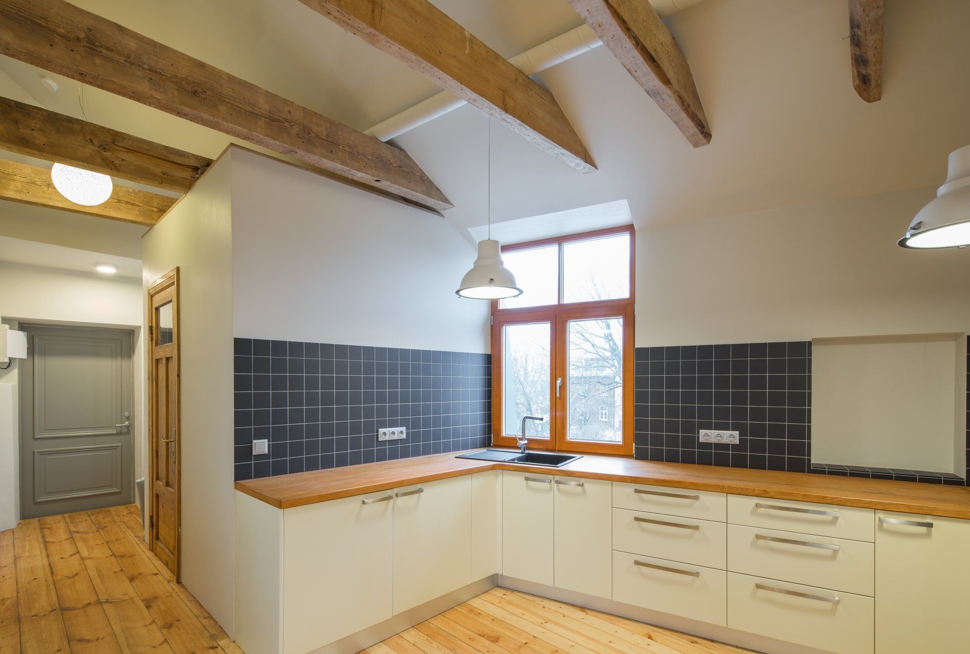 RISTRUTTURAZIONE APPARTAMENTI