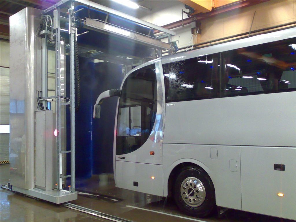 truck washing equipment