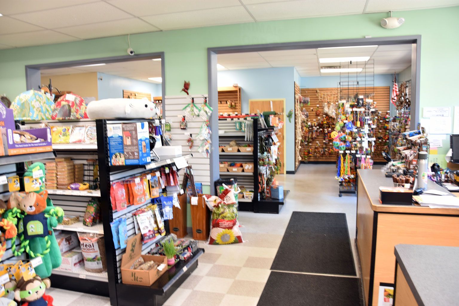 Bird Supply of New Hampshire & the Pet Stop 4