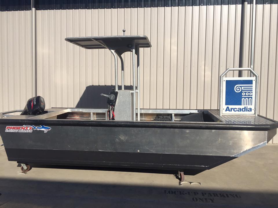 starboard shot of a boat on land