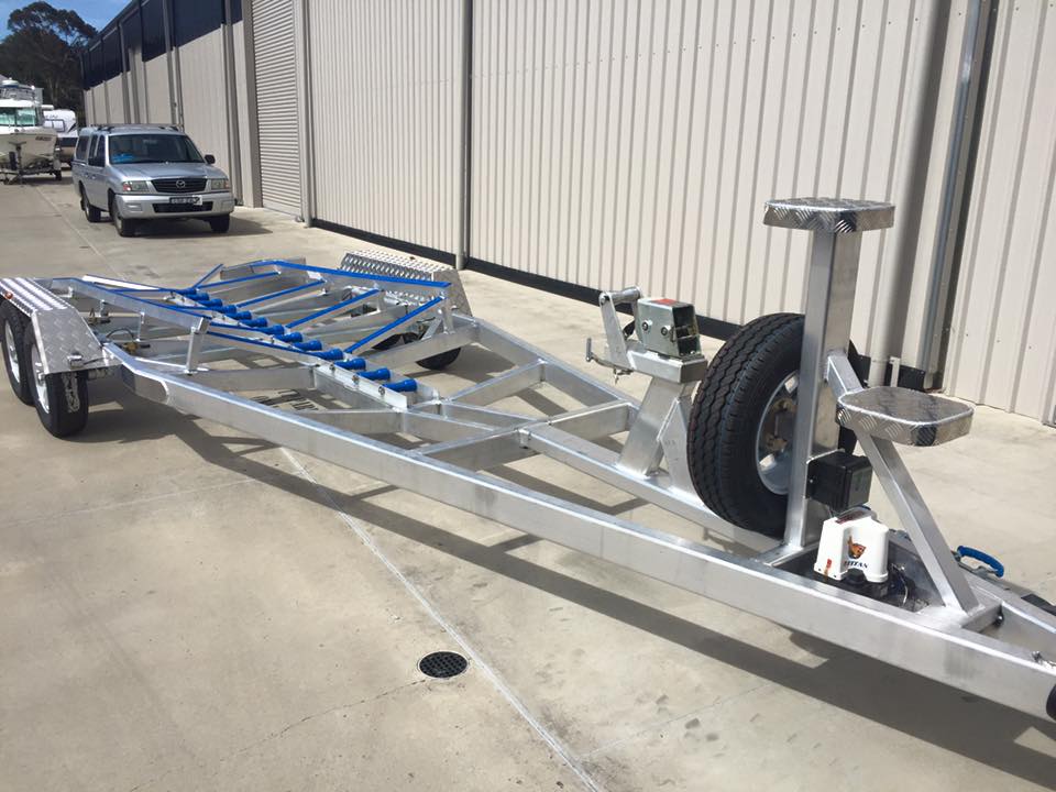 boat trailer with spare tire
