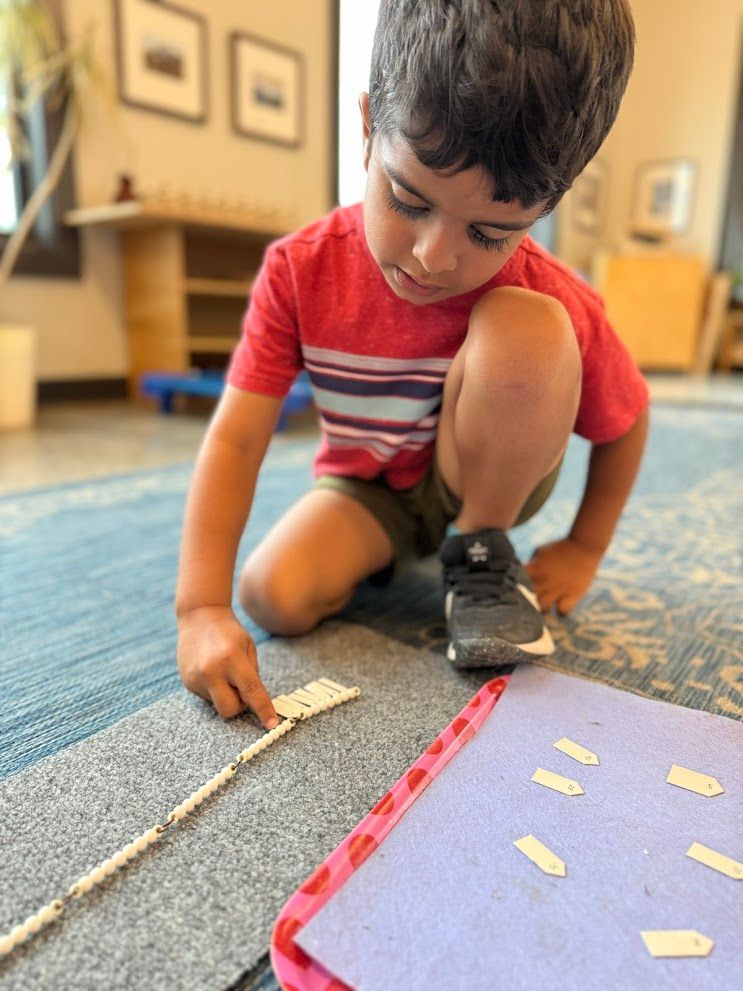 An IMA student counts the Short 7 Chain.