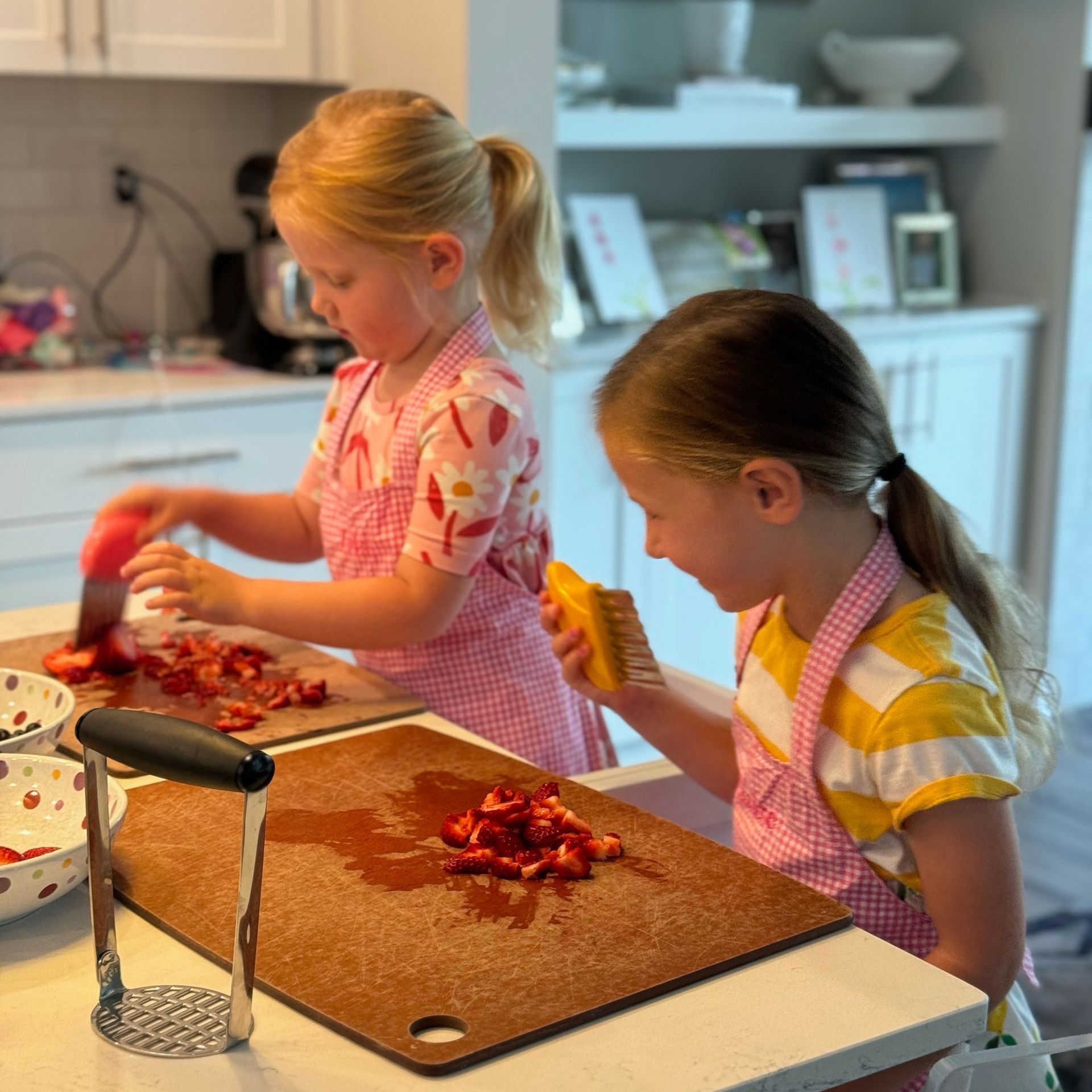 Preparing Strawberries