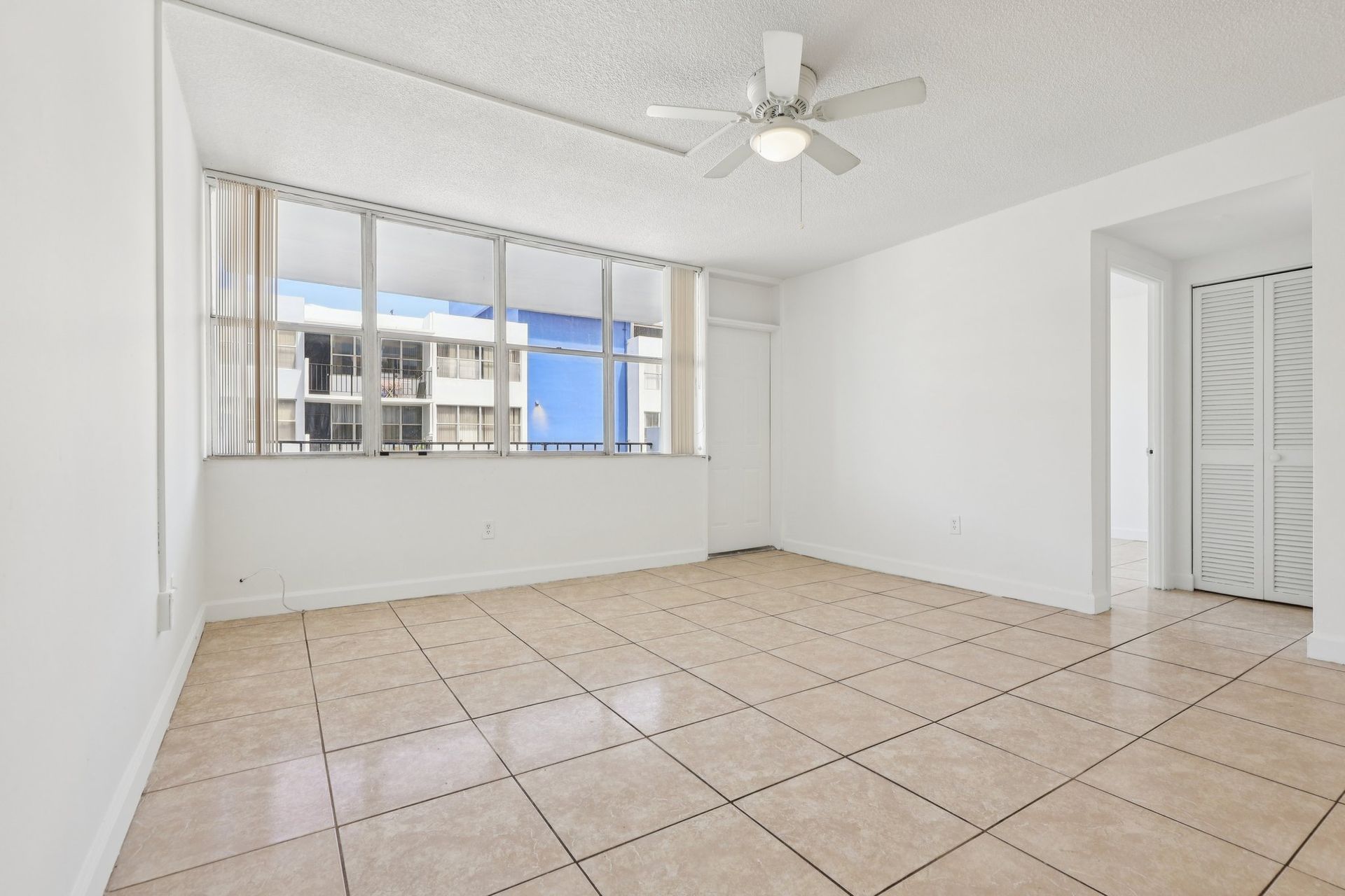 2 Bedroom 2 Bath apartment in North Miami Beach