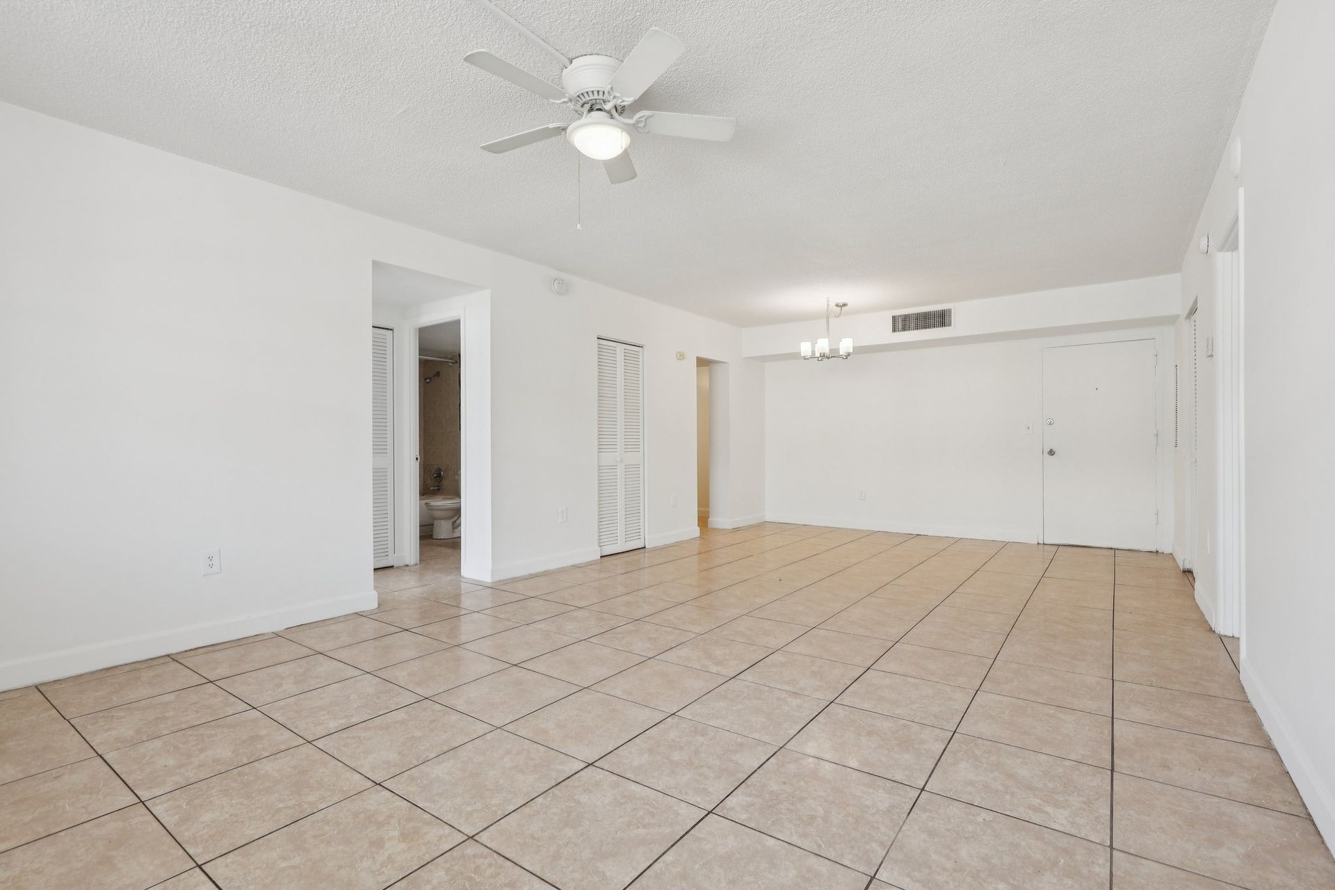 2 Bedroom 2 Bath apartment in North Miami Beach