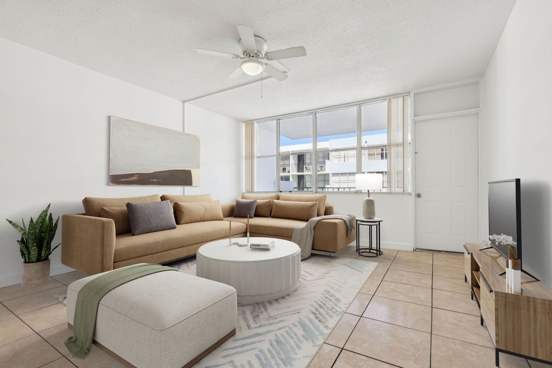 2 Bed / 2 Bath