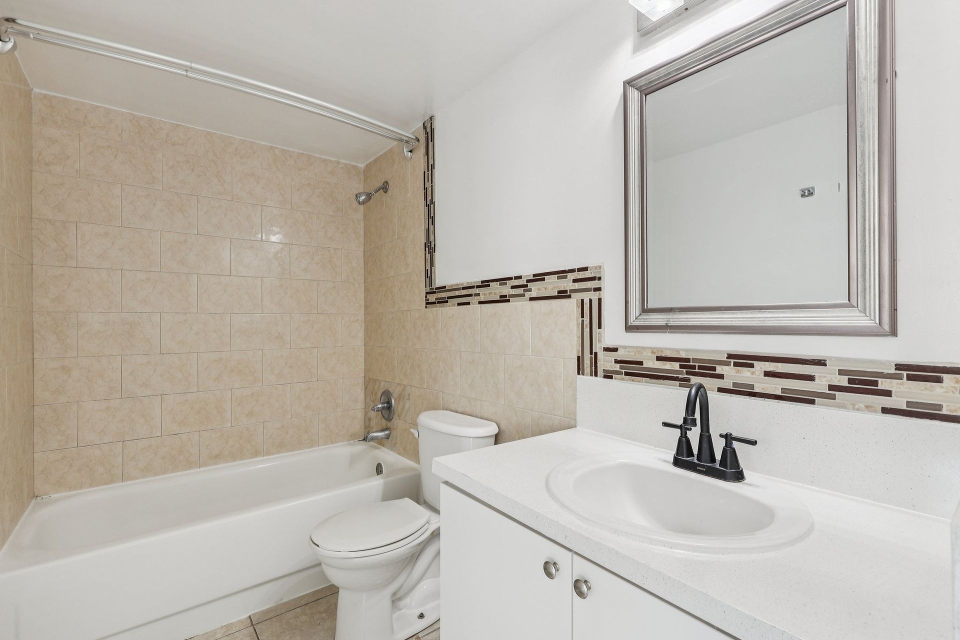 2 Bedroom 2 Bath apartment in North Miami Beach