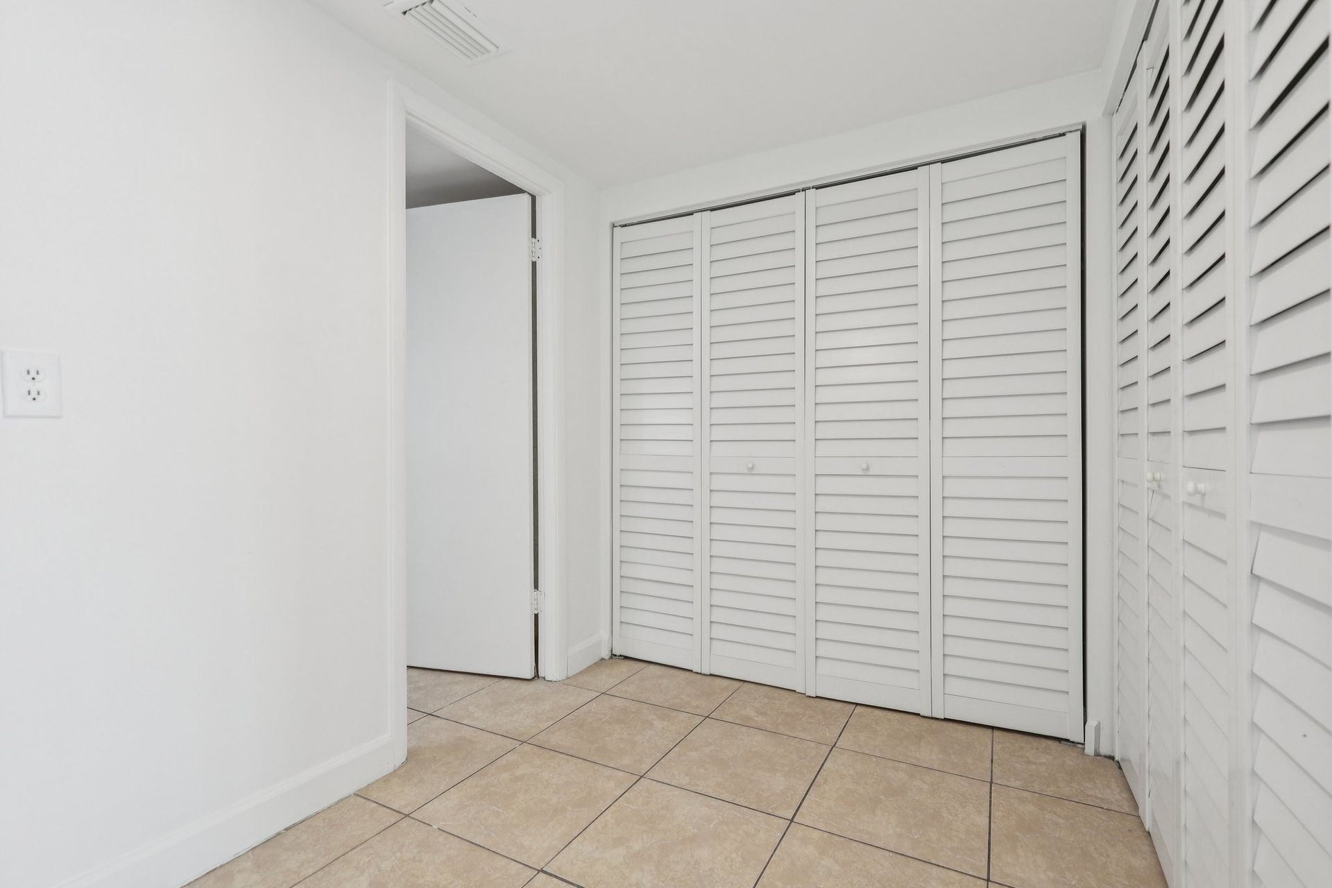 2 Bedroom 2 Bath apartment in Miami