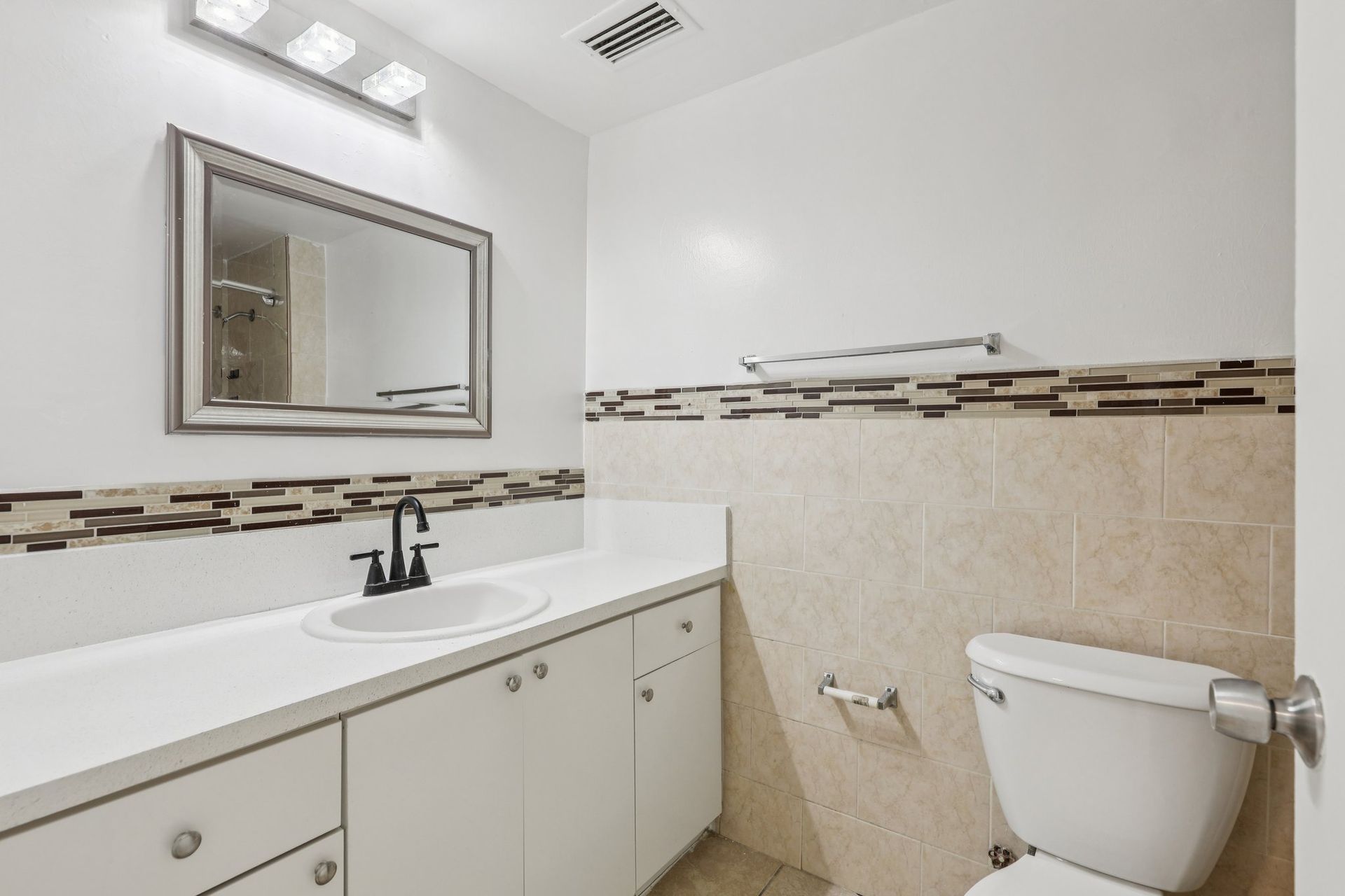 2 Bedroom 2 Bath apartment in Miami