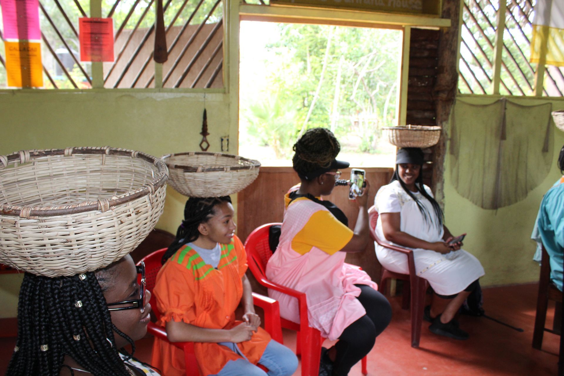 College students immersed in Garifuna culture in Belize