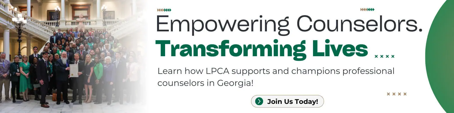 Group of people, green and white banner, text “Empowering Counselors. Transforming Lives.”