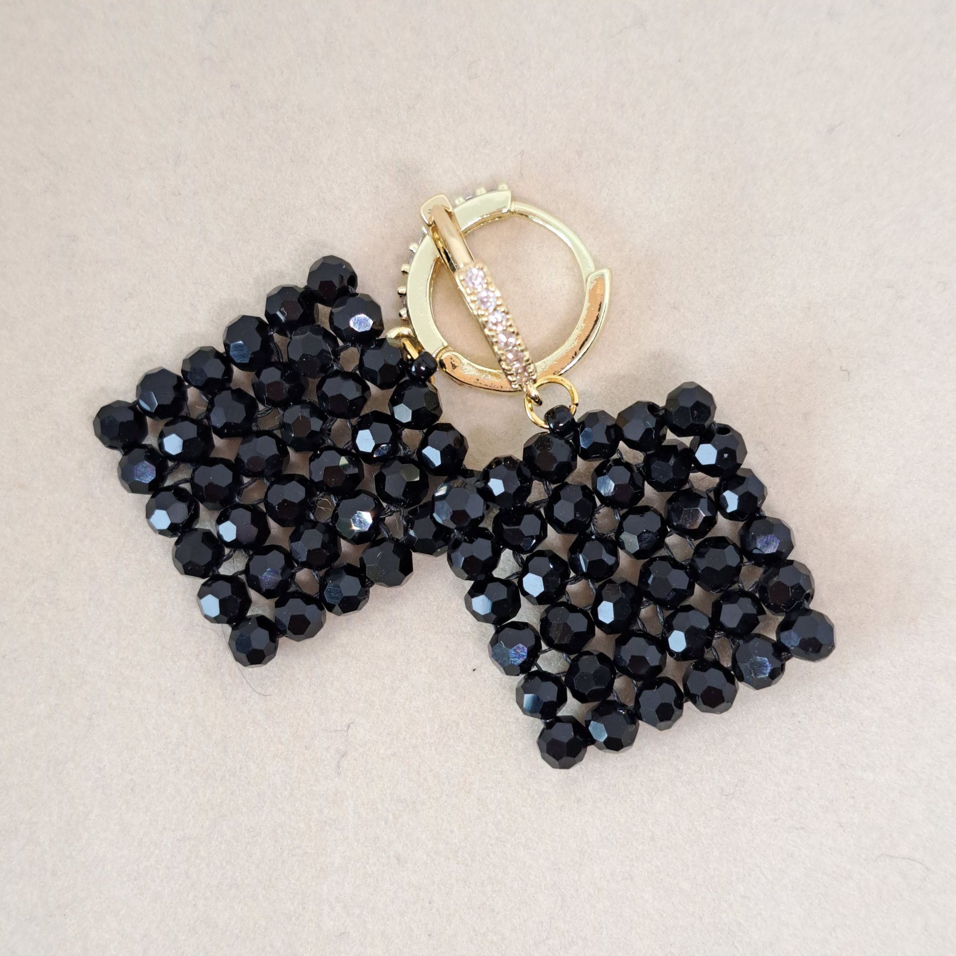 200, Oorbellen zwart vierkant