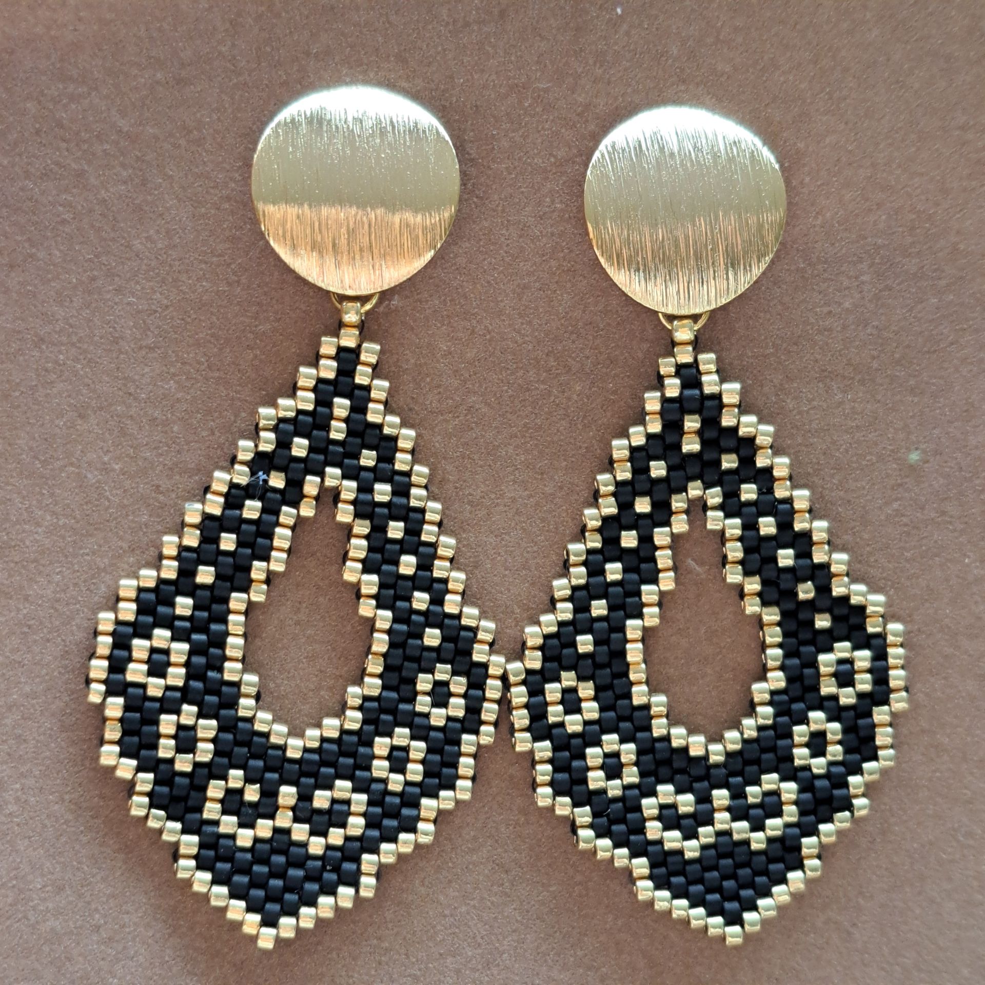 194, Oorbellen Goud/zwart - Druppel