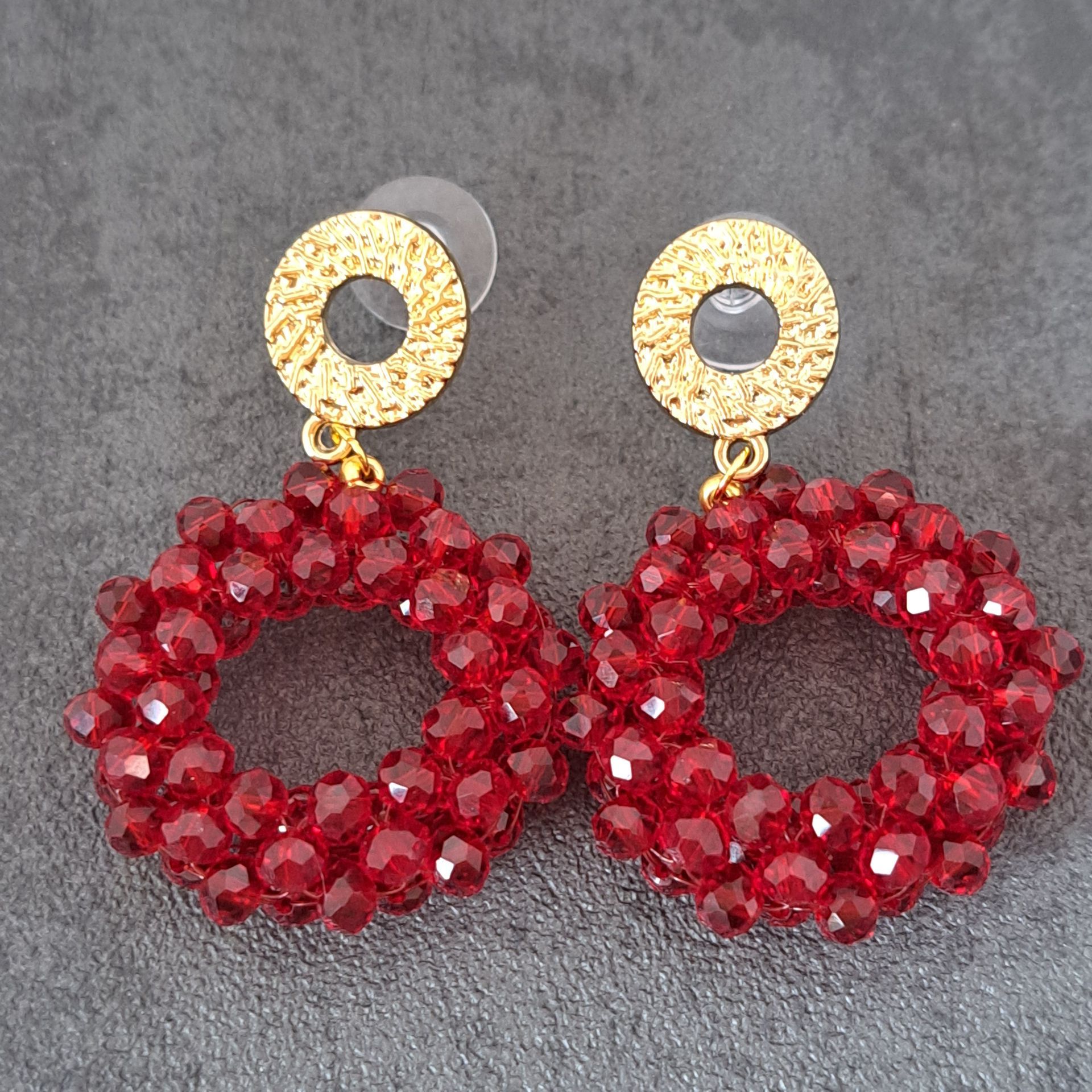 186, Oorbellen kerstrood cirkel