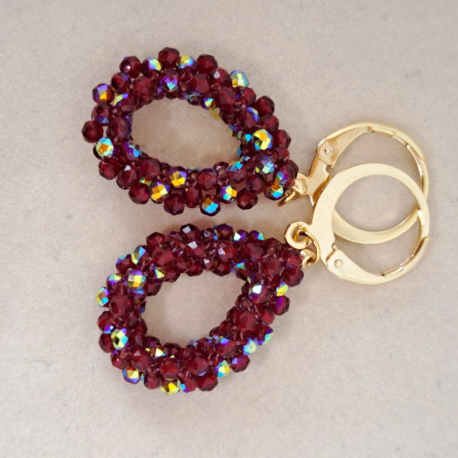 D2 211 Oorbellen Kerstrood met glitter