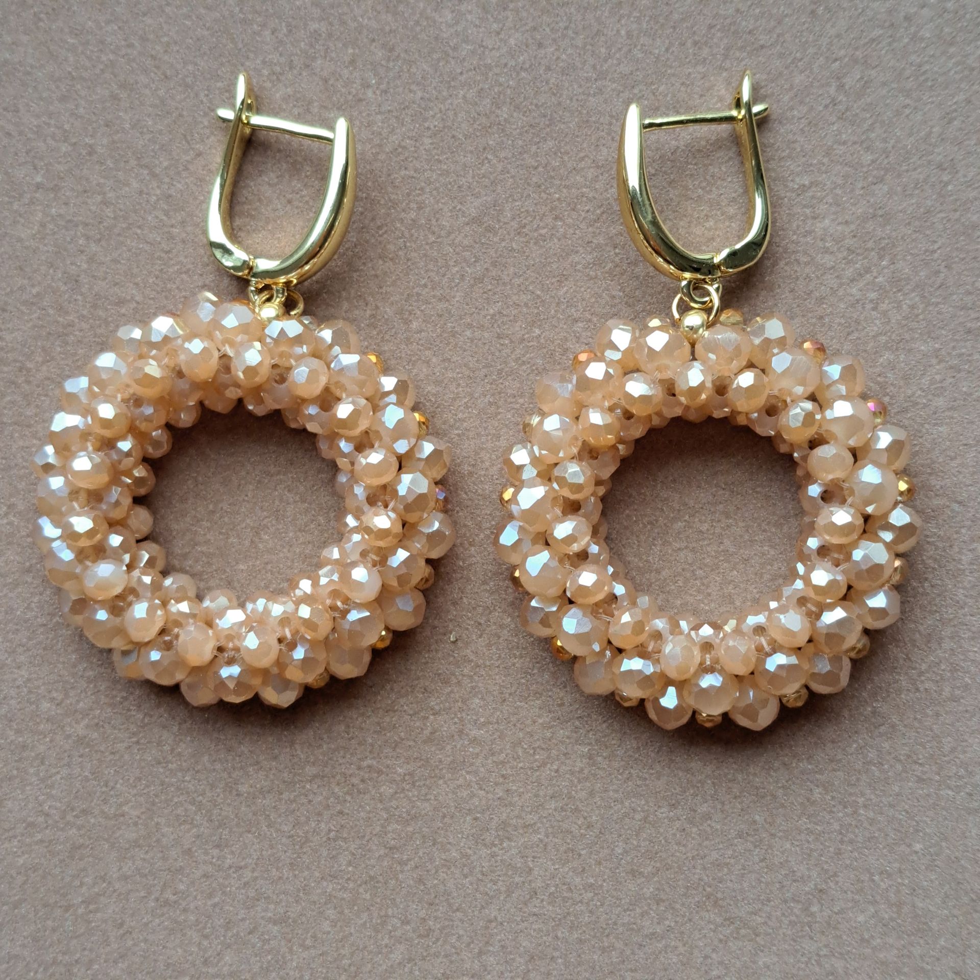 R 065 Oorbellen champagne