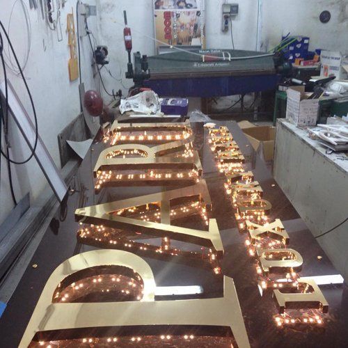 pubblicita' luminose