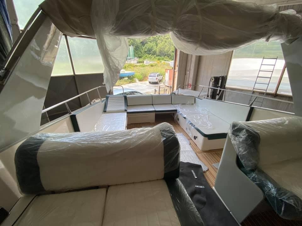 imbarcazione con moquette