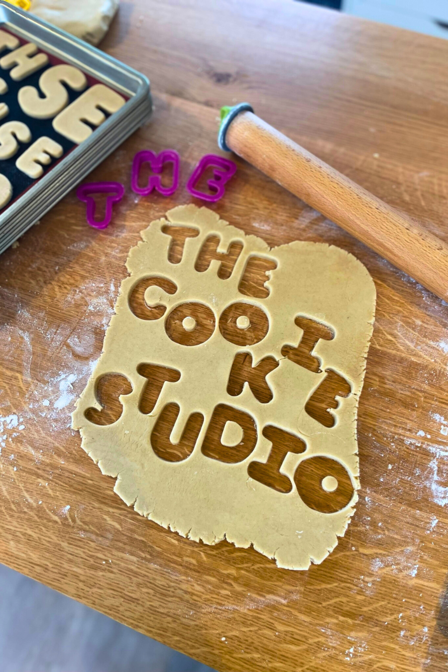 Koekjesdeeg uitgesneden met 