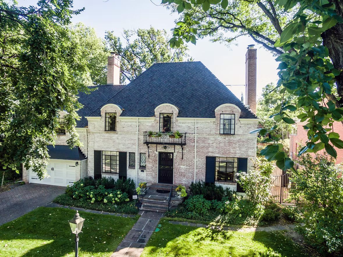 residential roofing projects 8