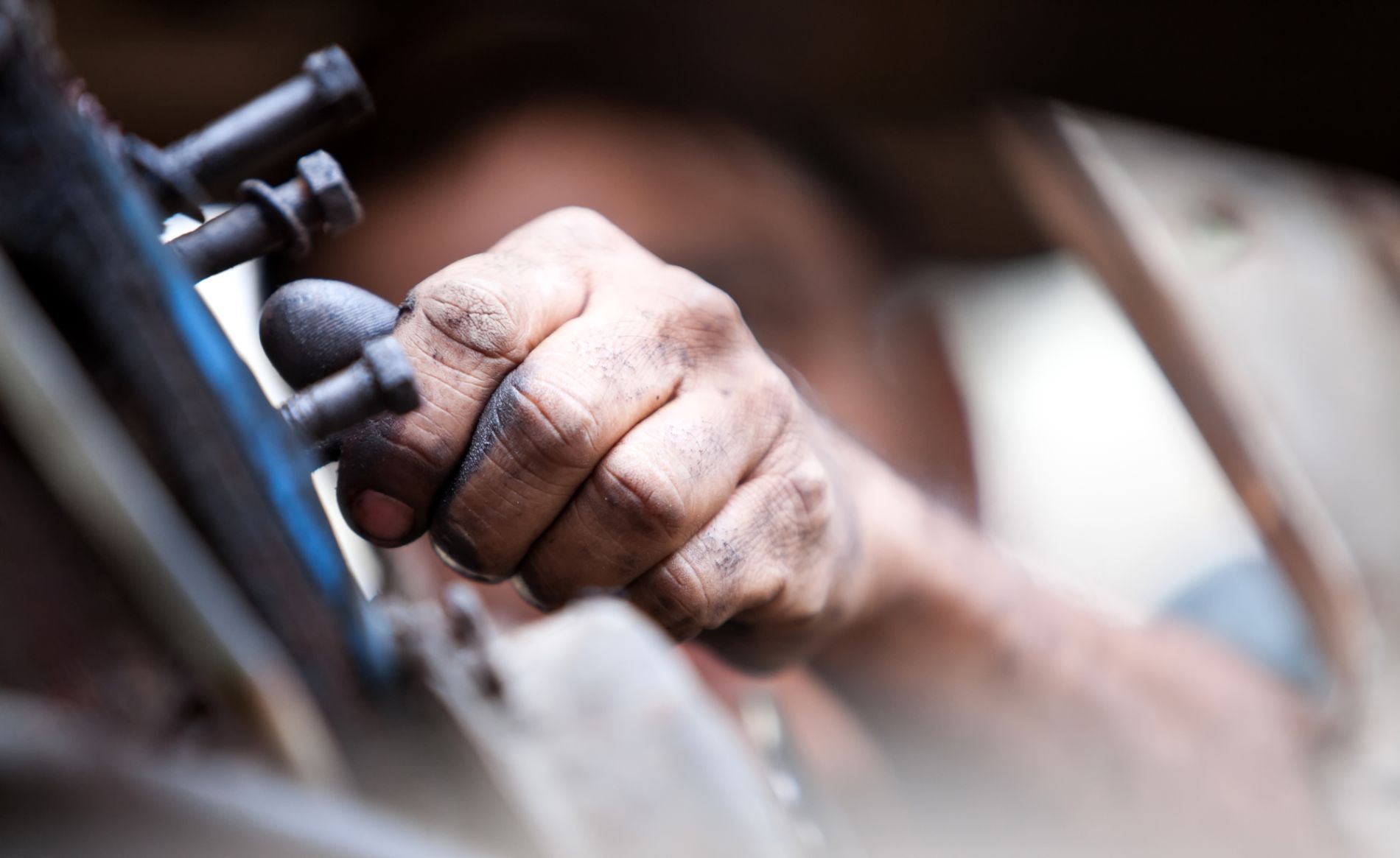 meccanico specializzato mezzi pesanti