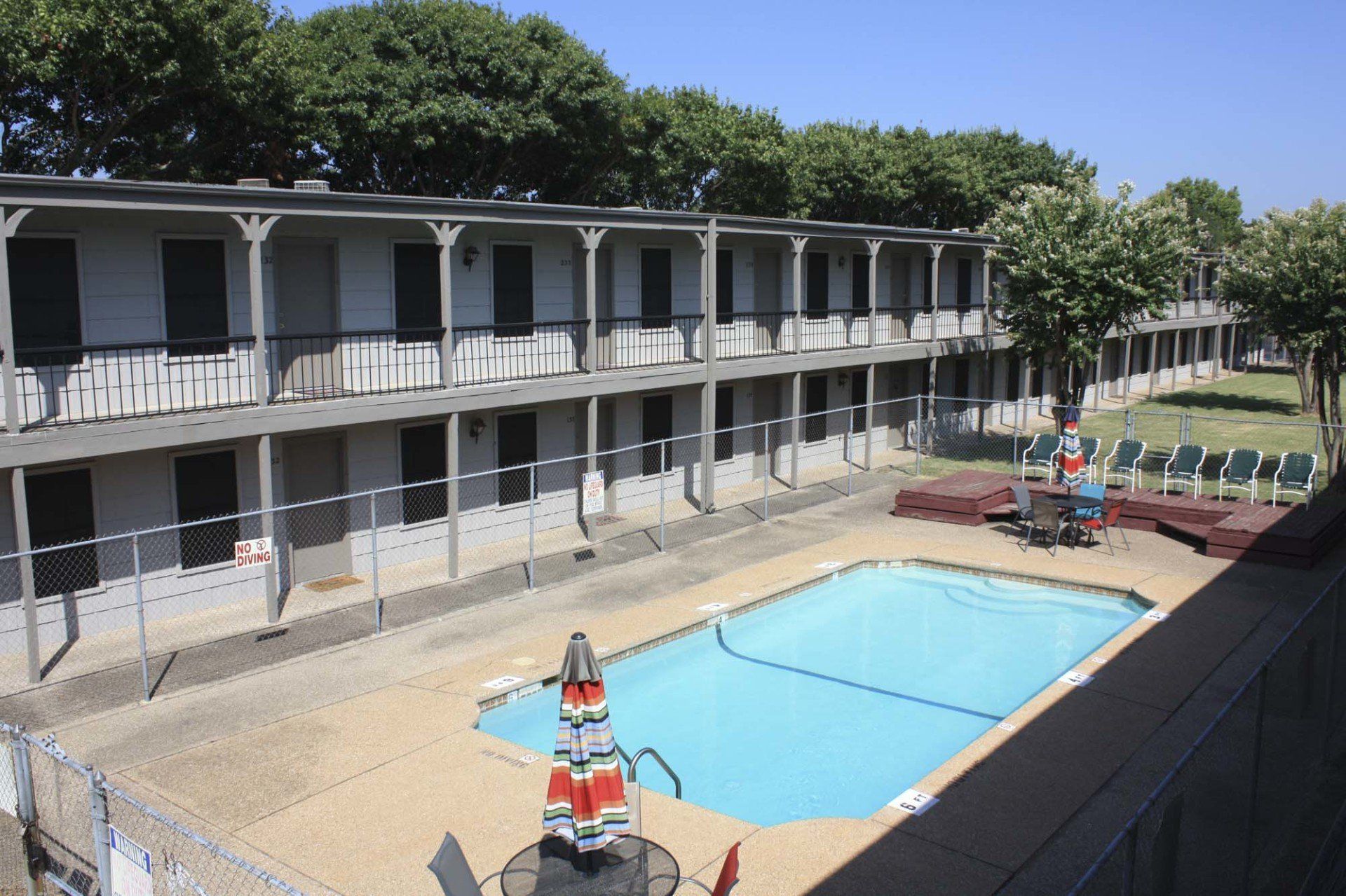 Highlander Square Apartment Exterior