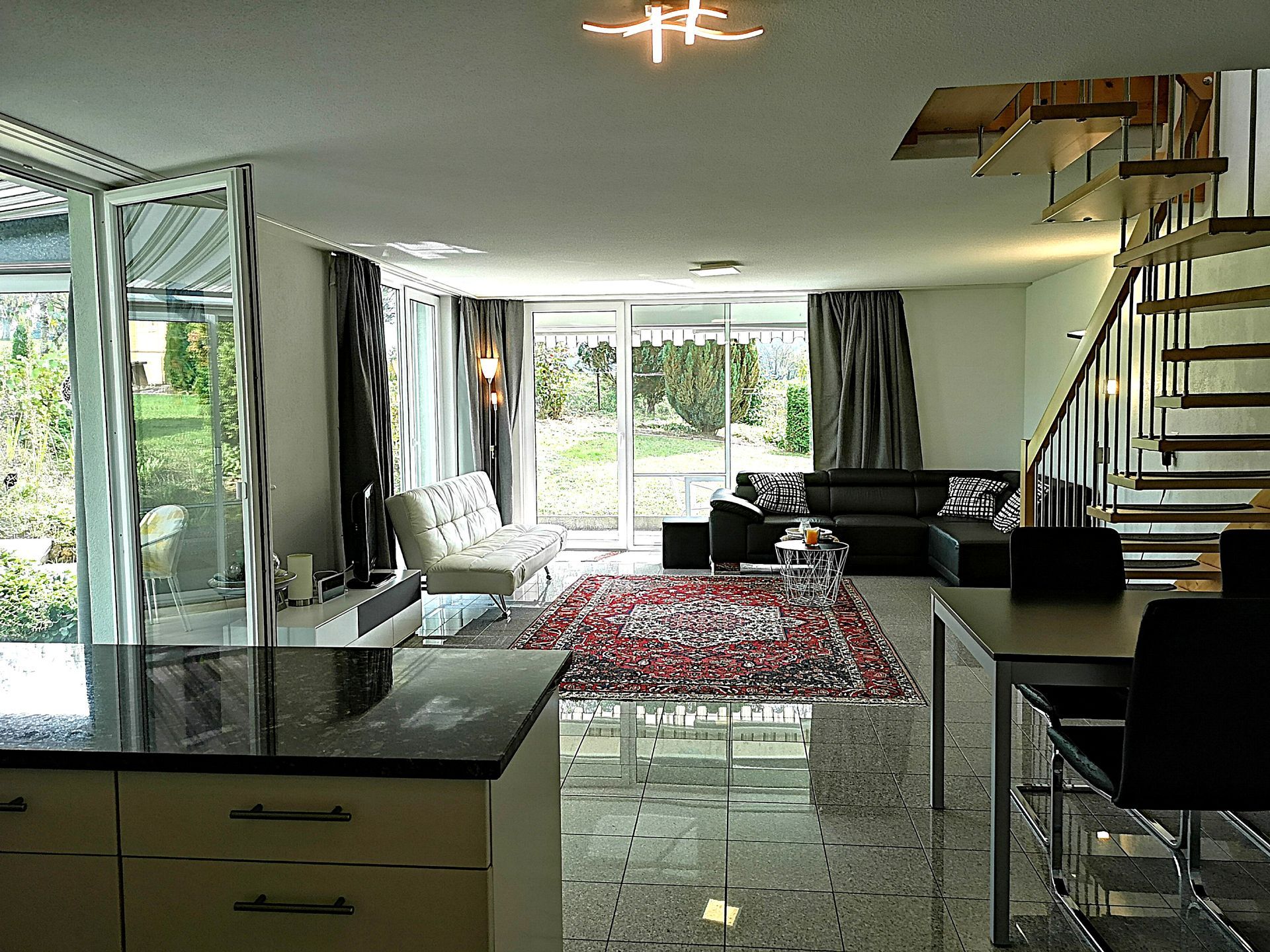 Appartement propriétaire rez-de-chaussée