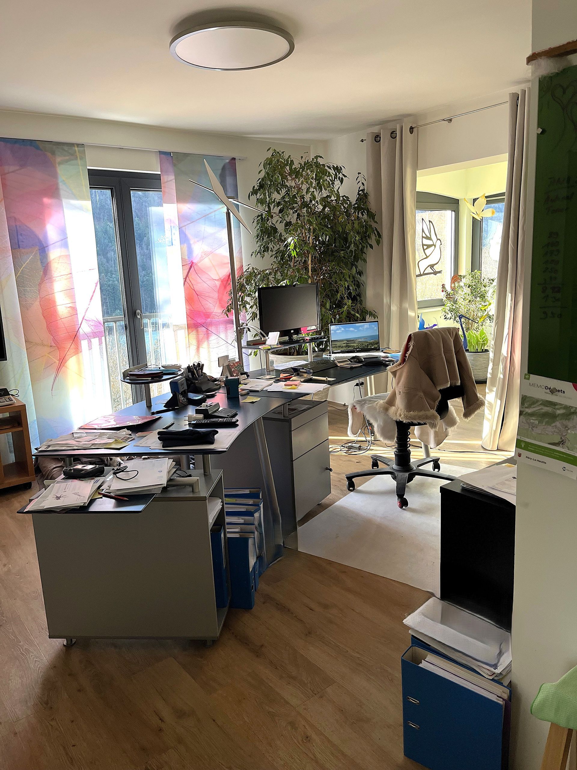 1er étage salon (actuellement bureau)