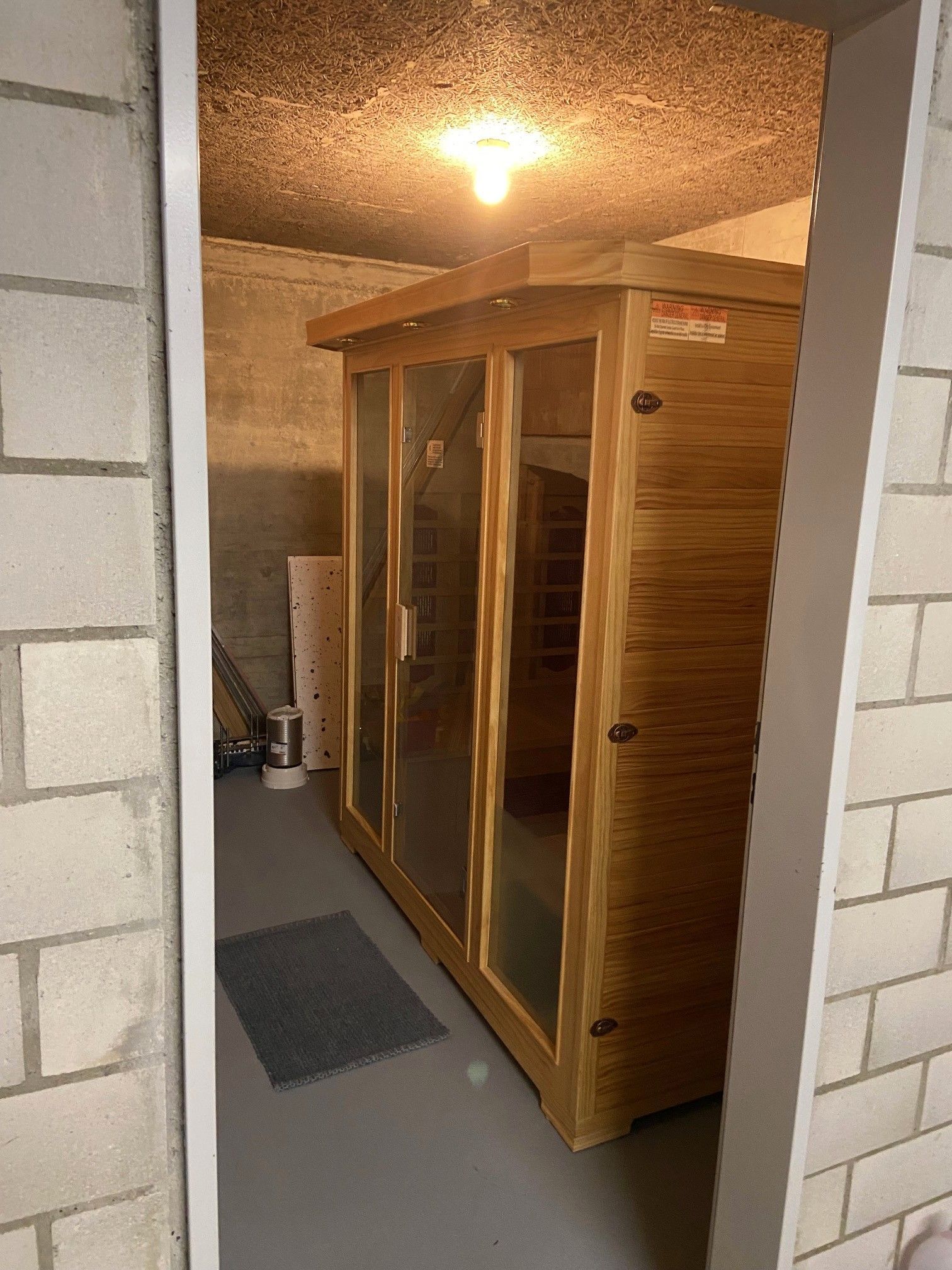 Rez-de-chaussée sauna / Erdgeschoss Sauna