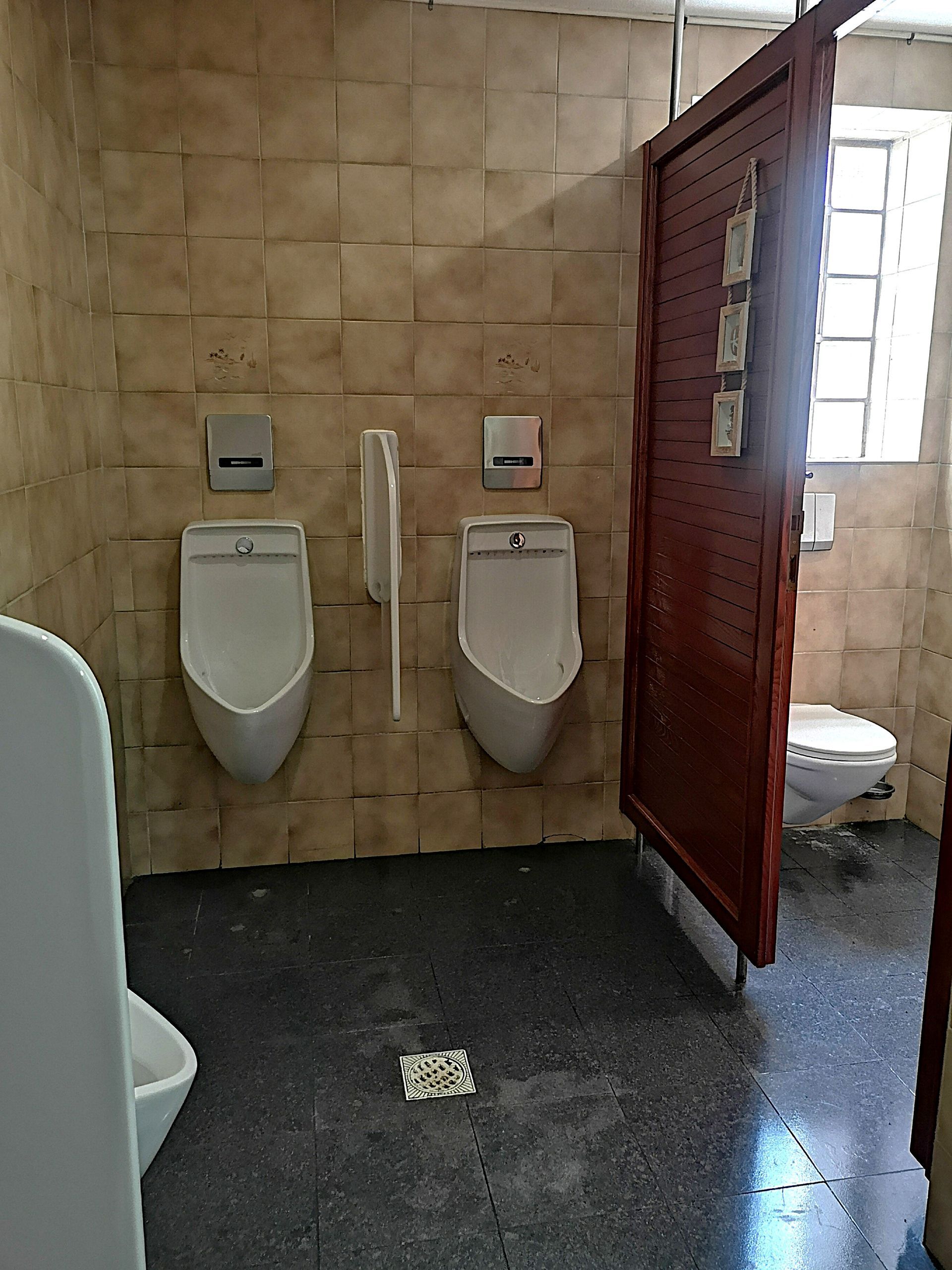 WC hommes